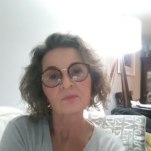 Meet your Posher, Deborah